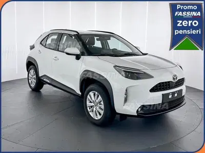 Toyota Yaris Cross Active fwd 115cv e-cvt nuova a Milano