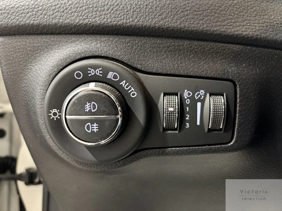 Jeep Compass usata a Brescia (8)