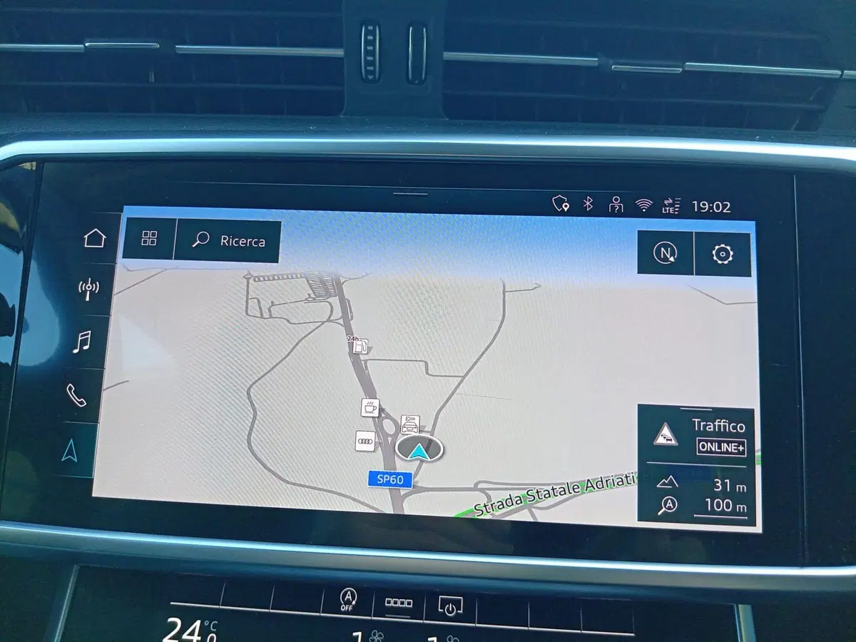 Audi A6 usata a Bari (19)