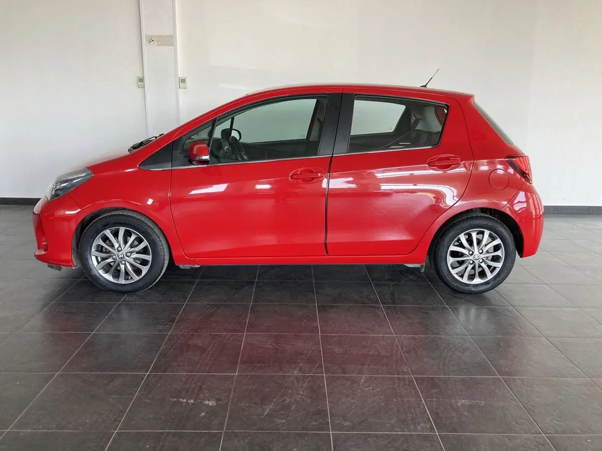 Toyota Yaris usata a Foggia (4)