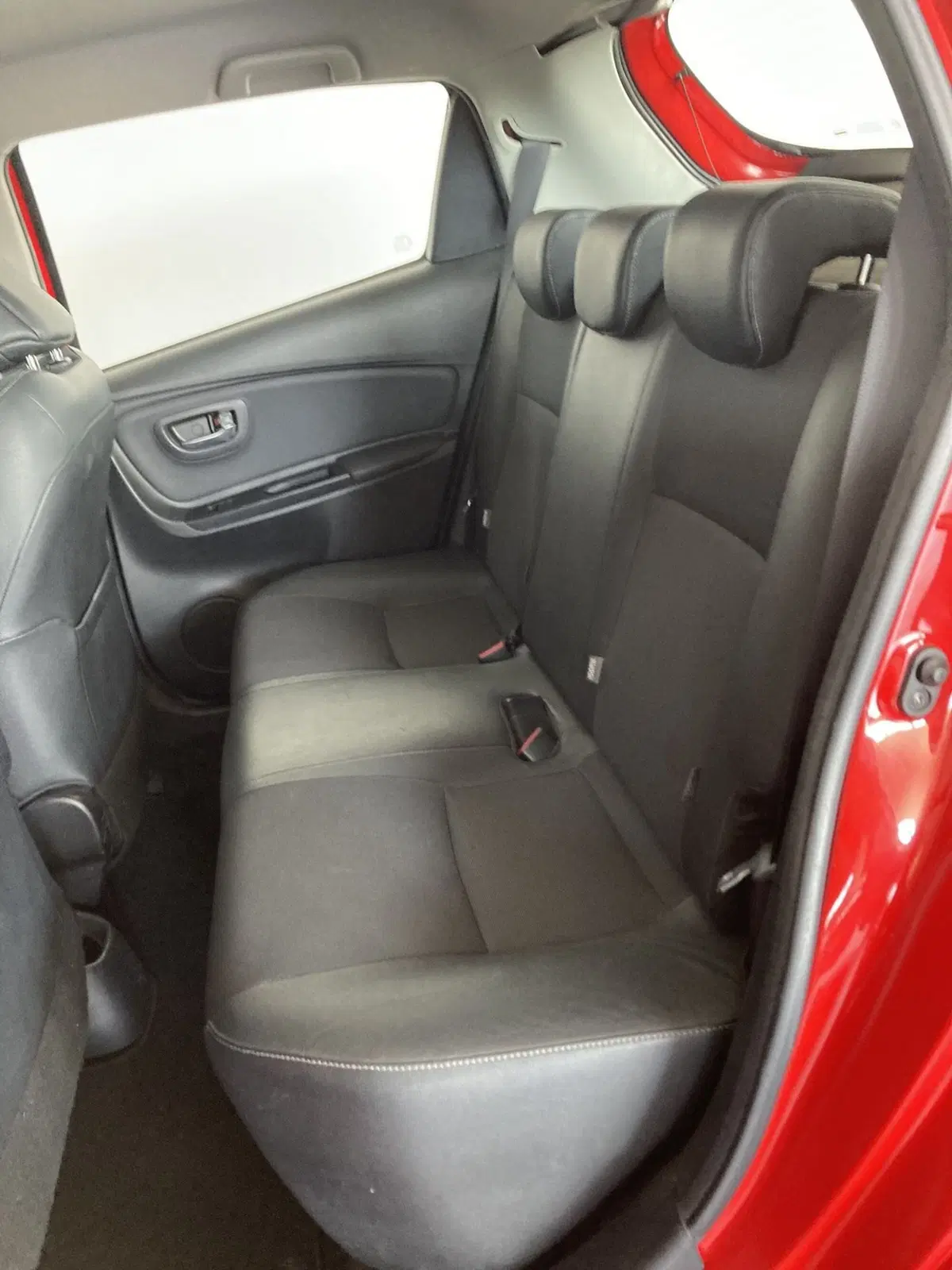 Toyota Yaris usata a Foggia (5)