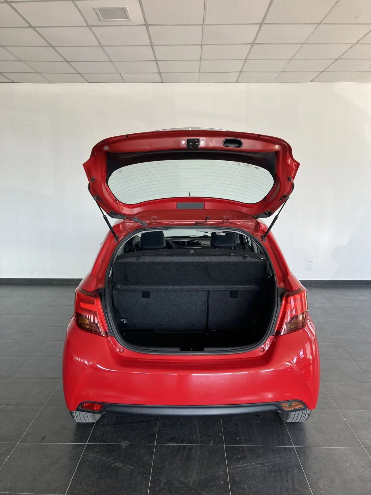 Toyota Yaris usata a Foggia (9)