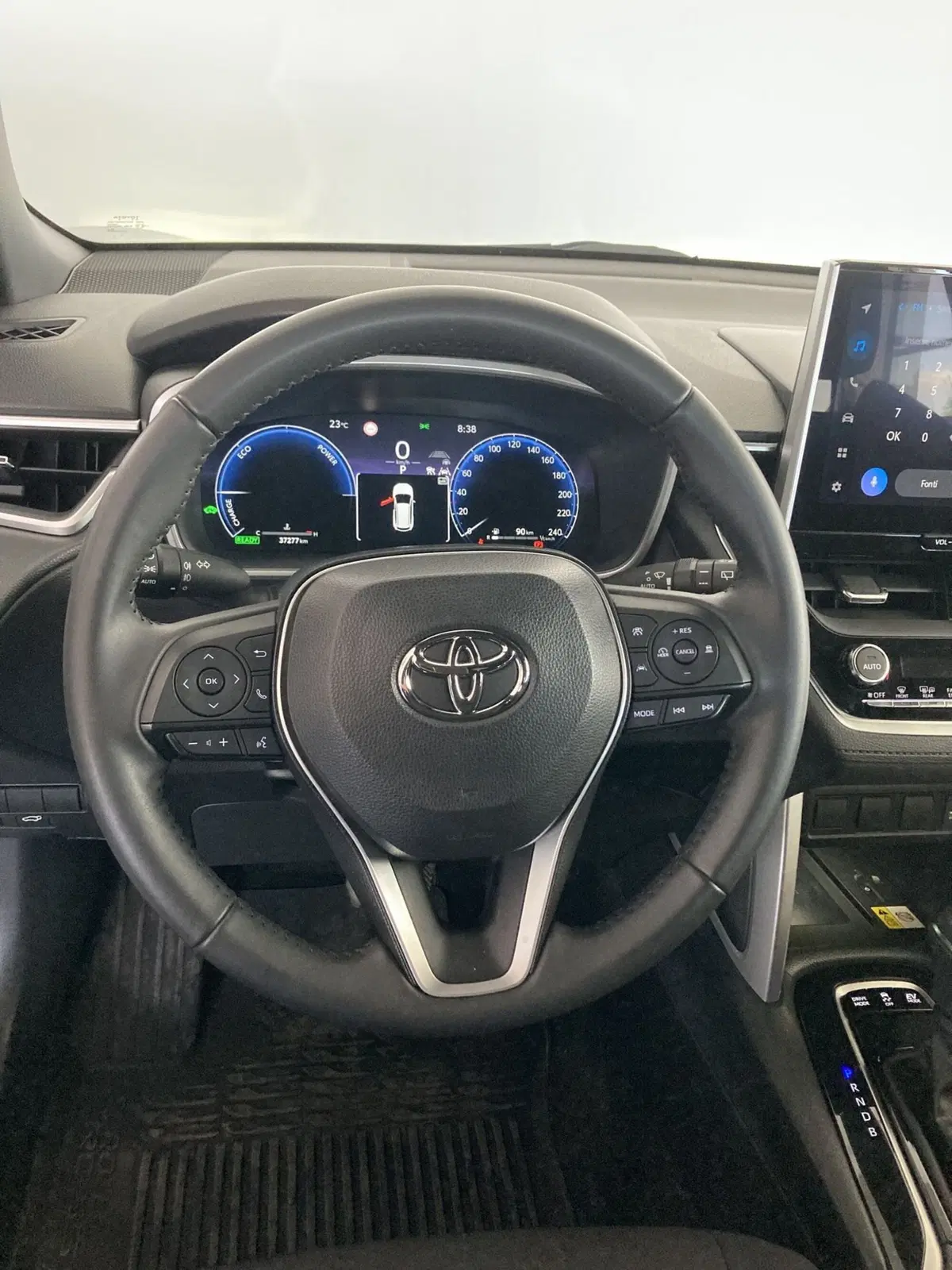 Toyota Corolla Cross Hybrid usata a Foggia (10)