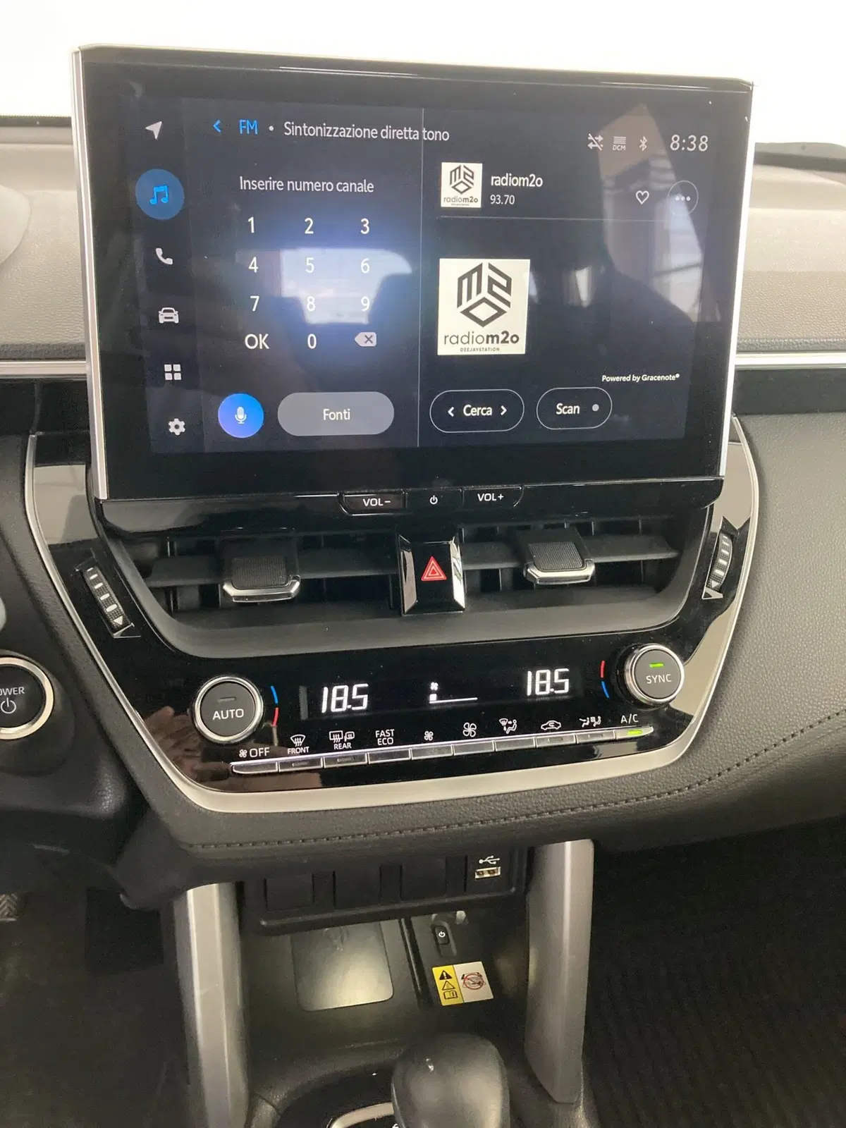 Toyota Corolla Cross Hybrid usata a Foggia (12)