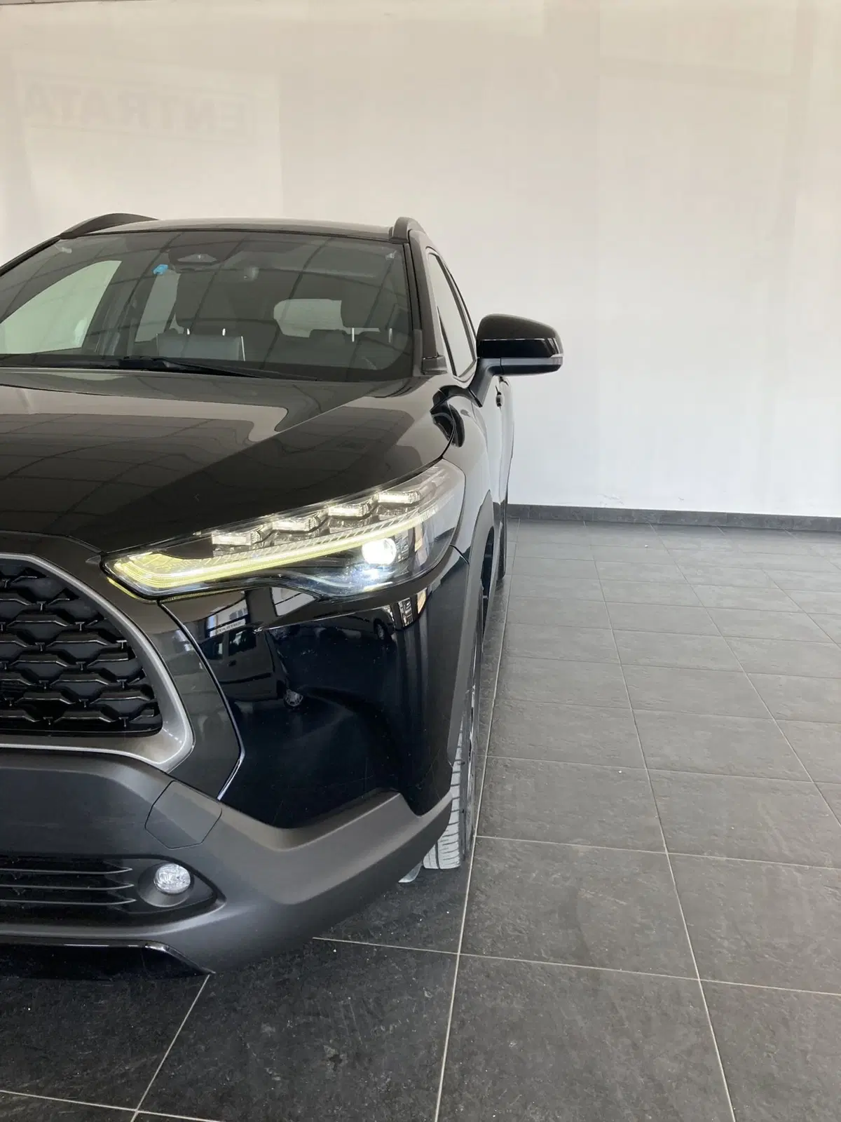 Toyota Corolla Cross Hybrid usata a Foggia (4)