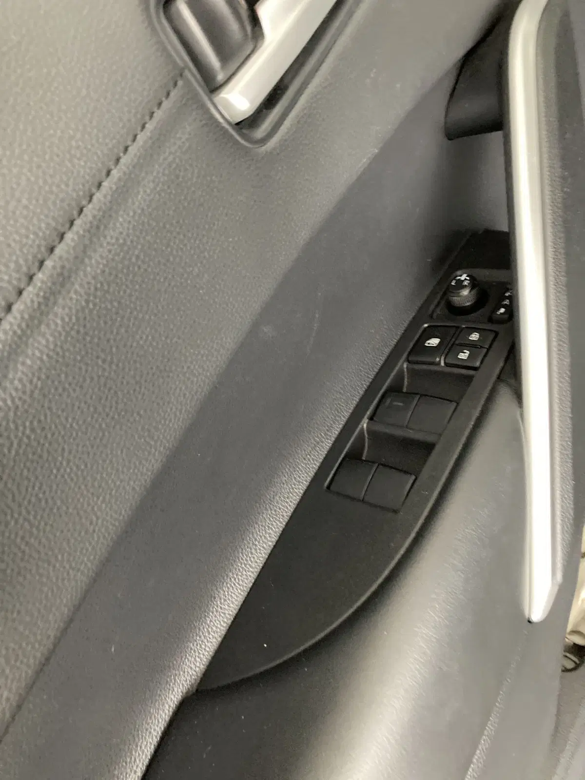 Toyota Corolla Cross Hybrid usata a Foggia (8)
