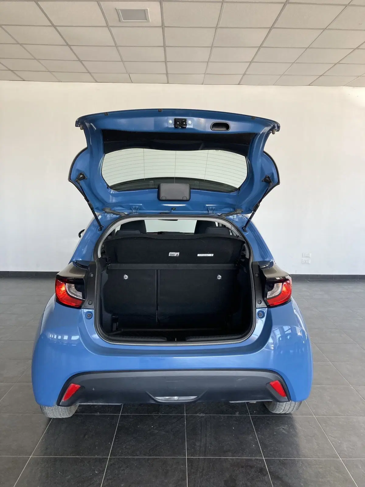 Toyota Yaris usata a Foggia (17)