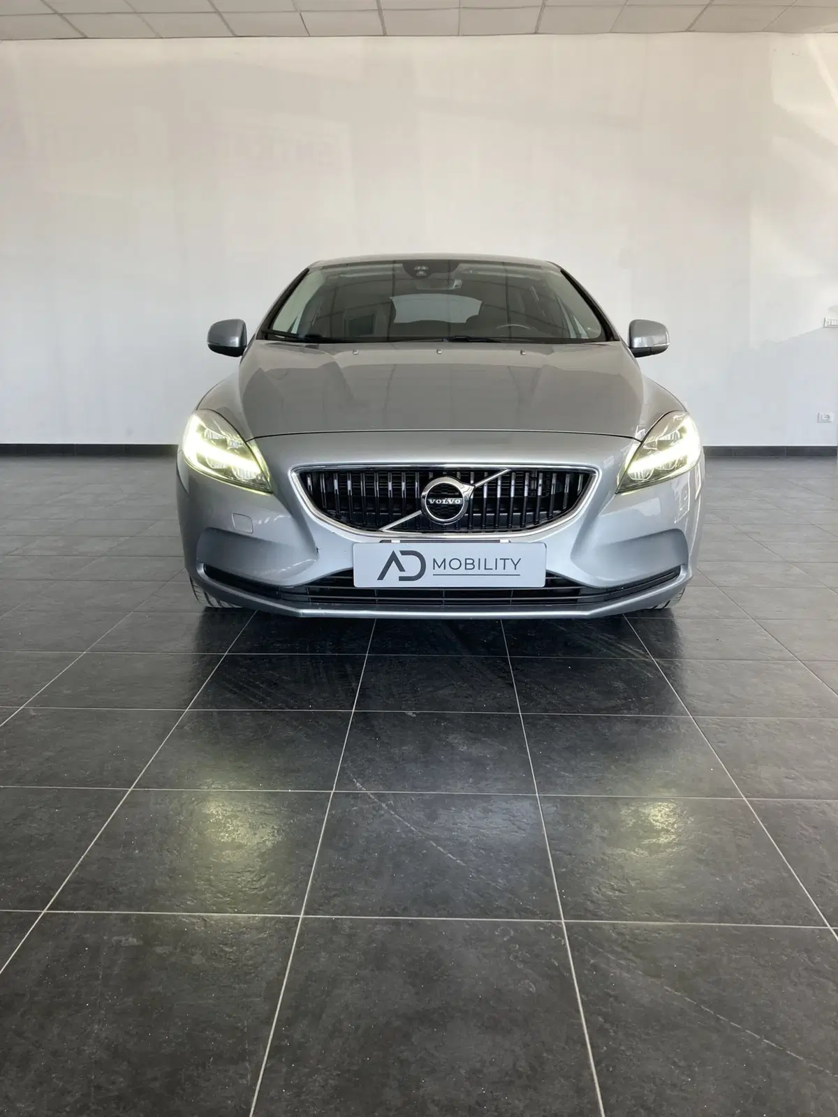 Volvo V40 usata a Foggia (2)