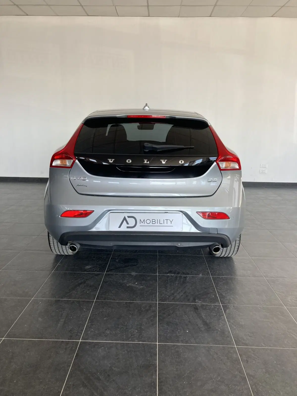 Volvo V40 usata a Foggia (8)