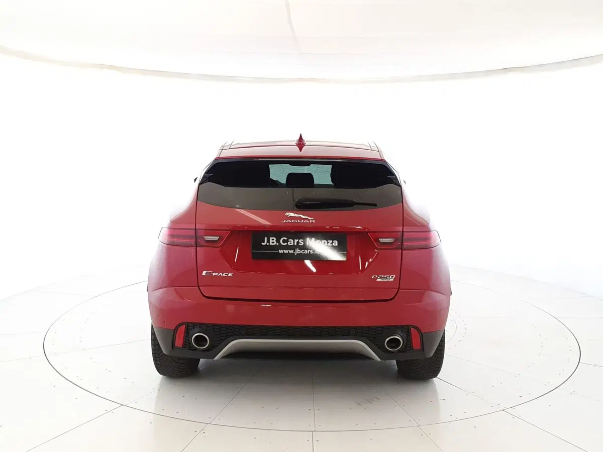 Jaguar E-Pace usata a Monza e Brianza (7)