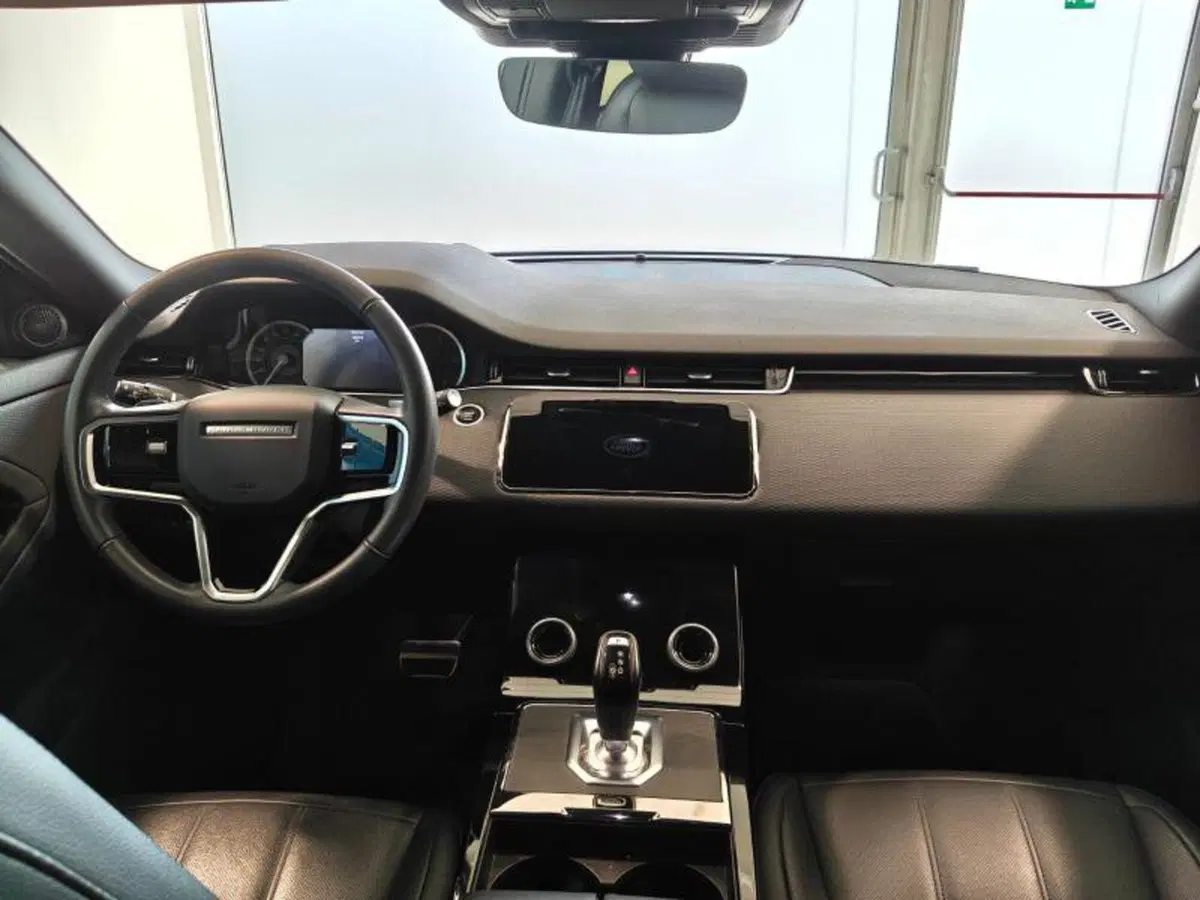 Land Rover Range Rover Evoque usata a Venezia (5)