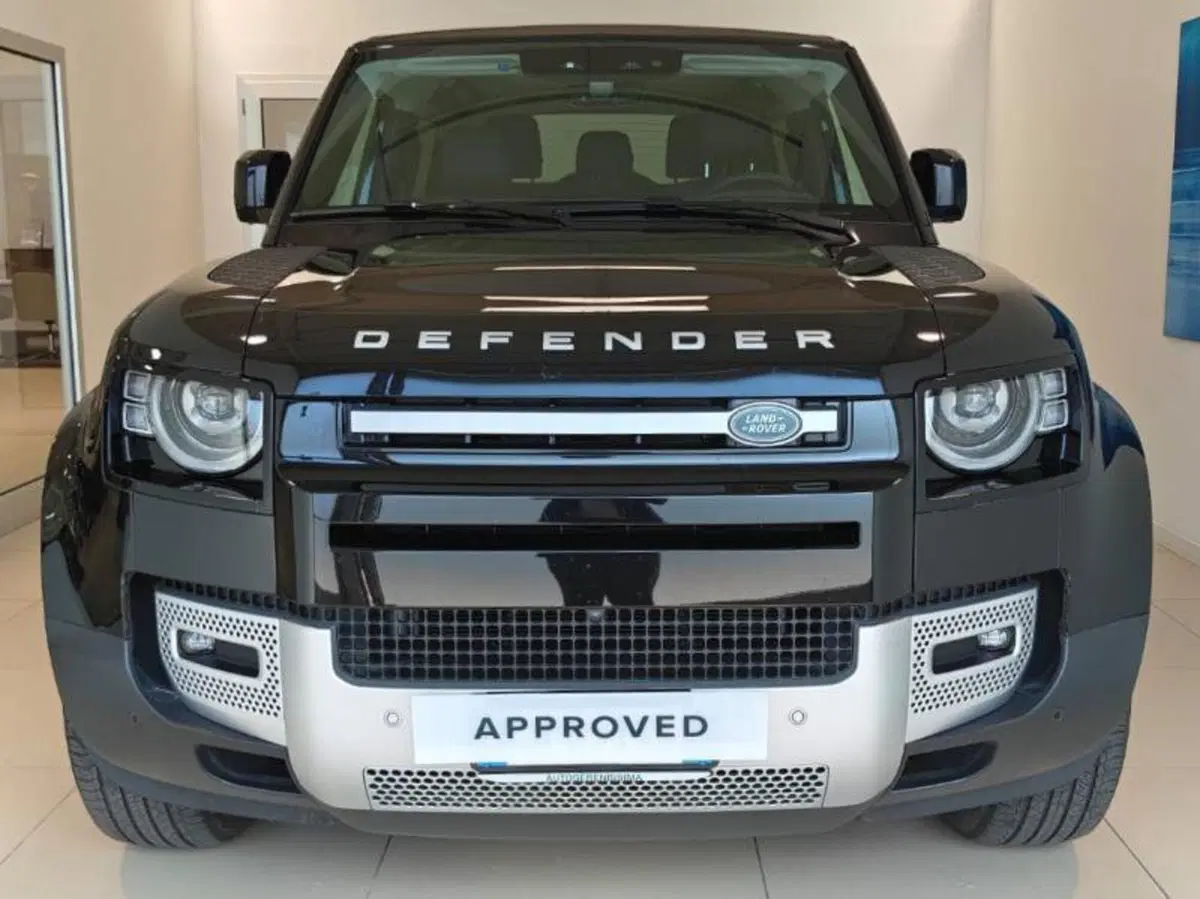 Land Rover Defender usata a Venezia (10)