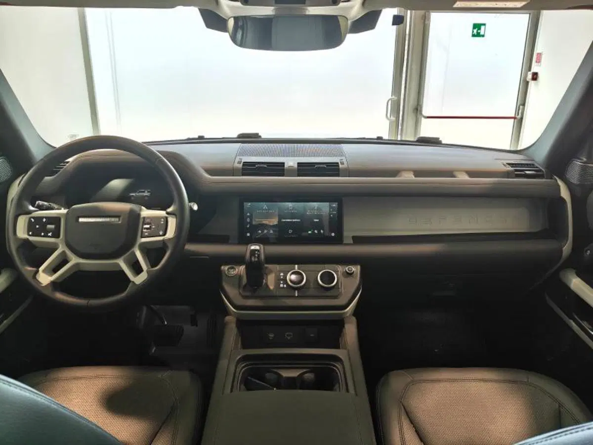 Land Rover Defender usata a Venezia (7)