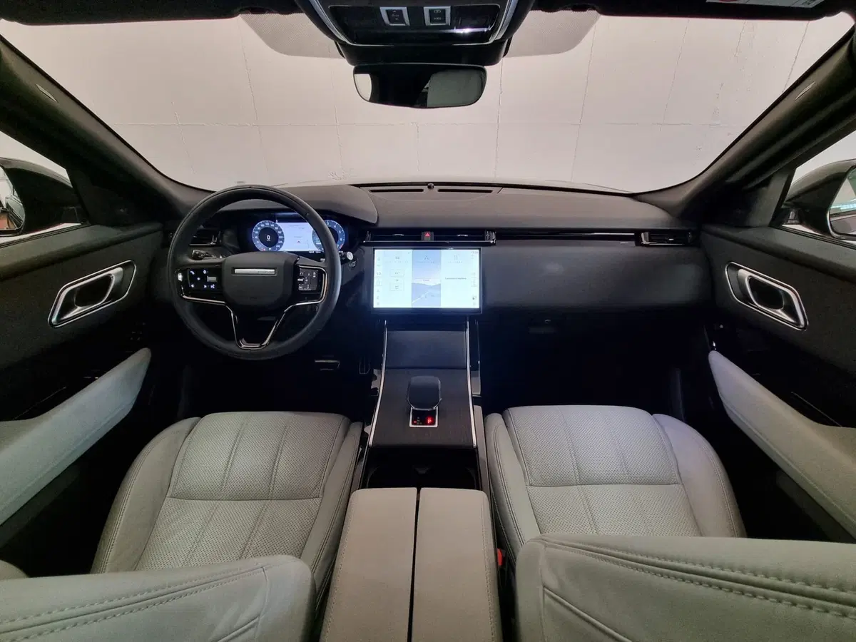 Land Rover Range Rover Velar usata a Brescia (4)