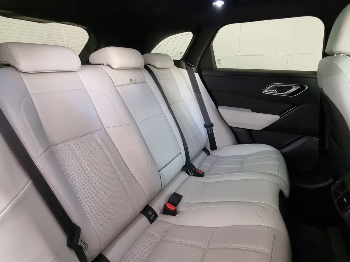 Land Rover Range Rover Velar usata a Brescia (5)