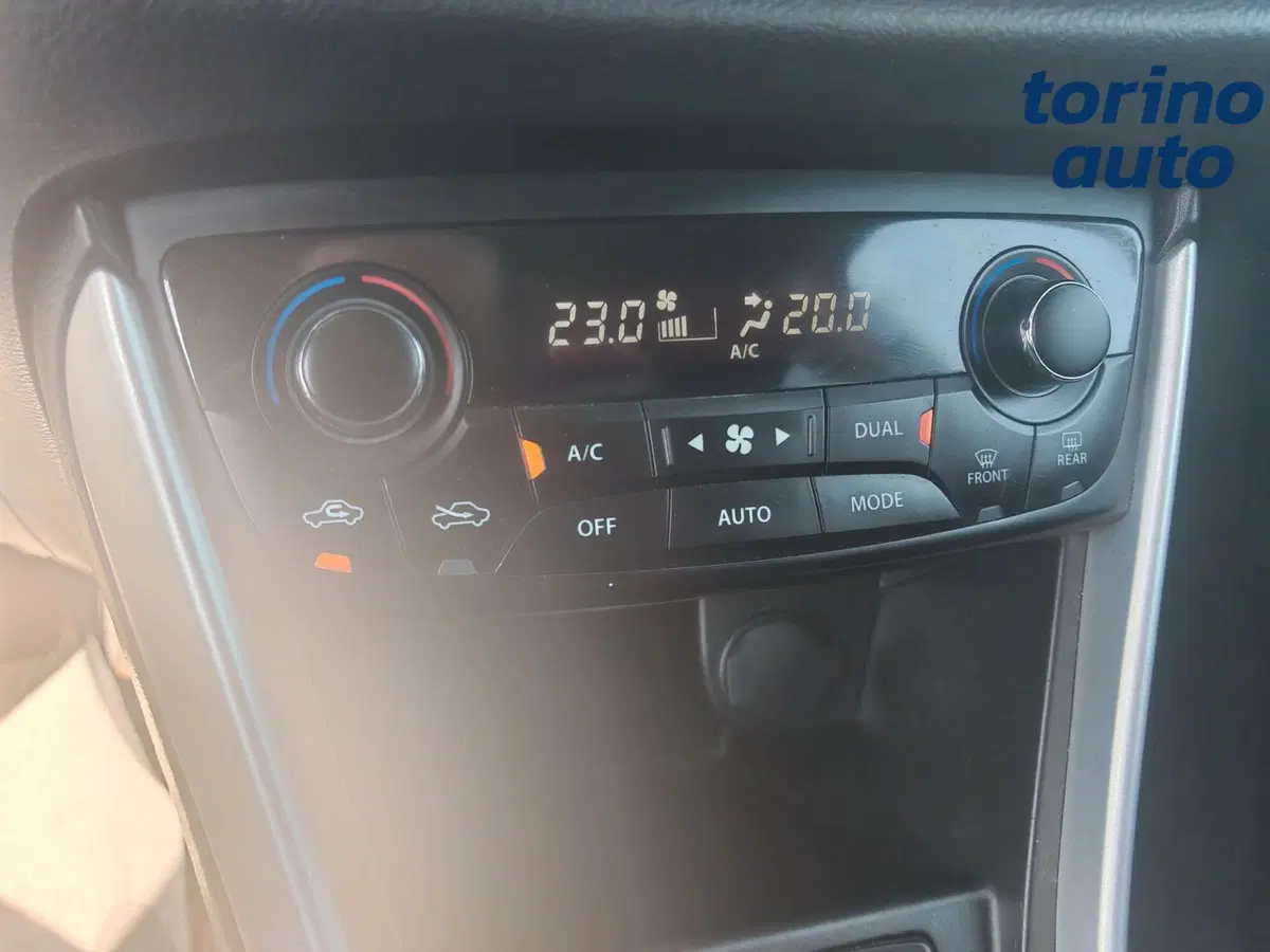 Suzuki S-Cross usata a Torino (17)