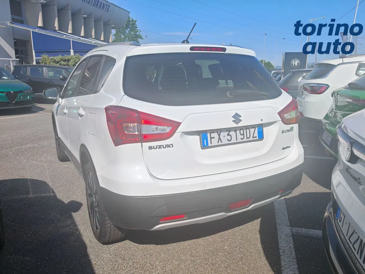 Suzuki S-Cross usata a Torino (3)