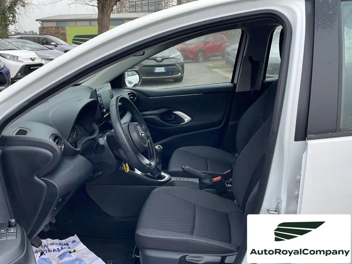Toyota Yaris usata a Roma (5)