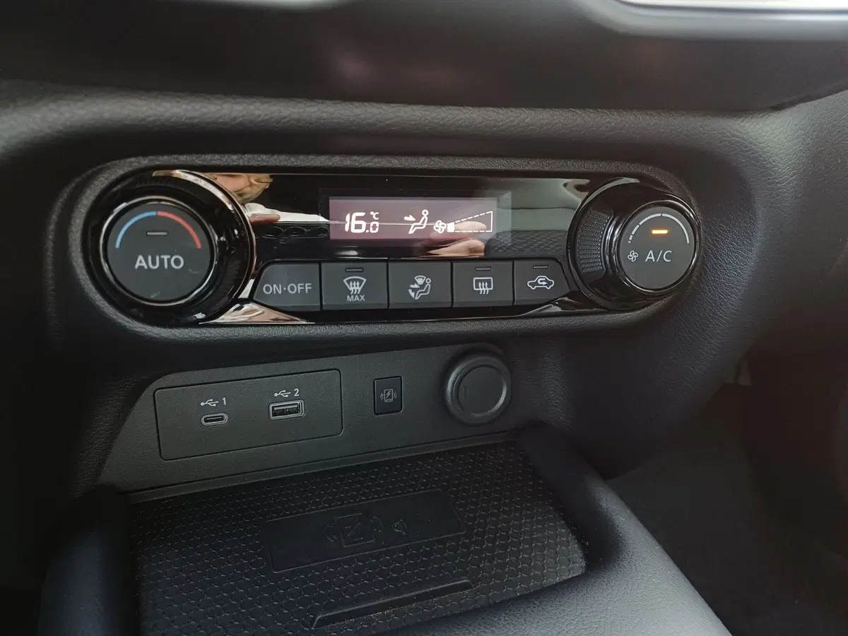 Nissan Juke usata a Modena (19)