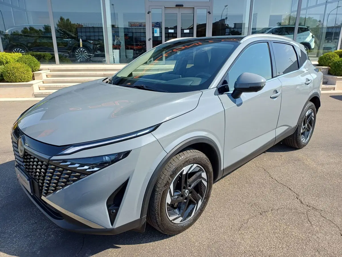 Nissan Qashqai usata a Modena (2)