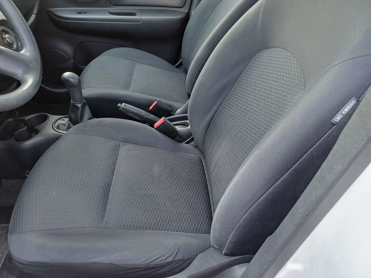 Nissan Micra usata a Modena (12)