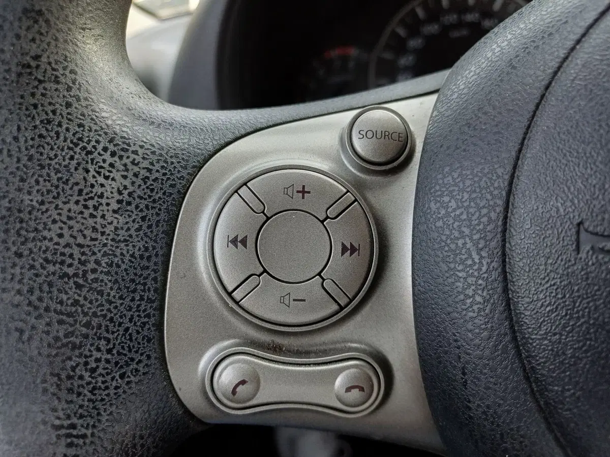 Nissan Micra usata a Modena (13)