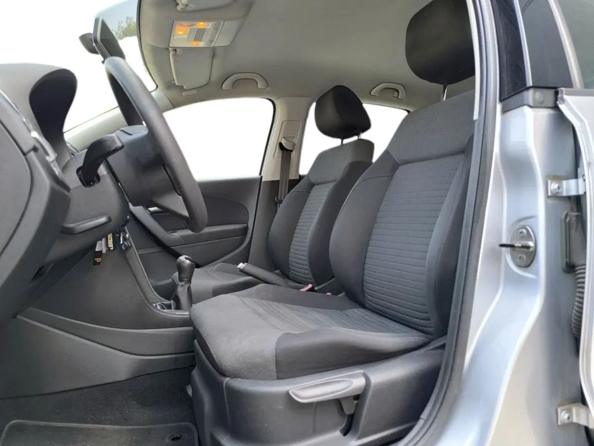 Volkswagen Polo usata a Udine (8)