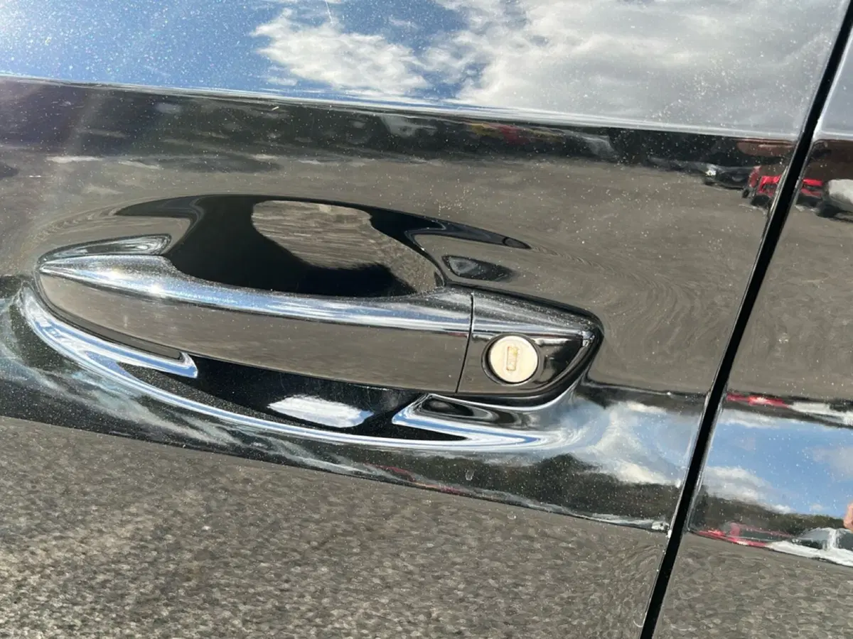 Peugeot 208 usata a Latina (10)