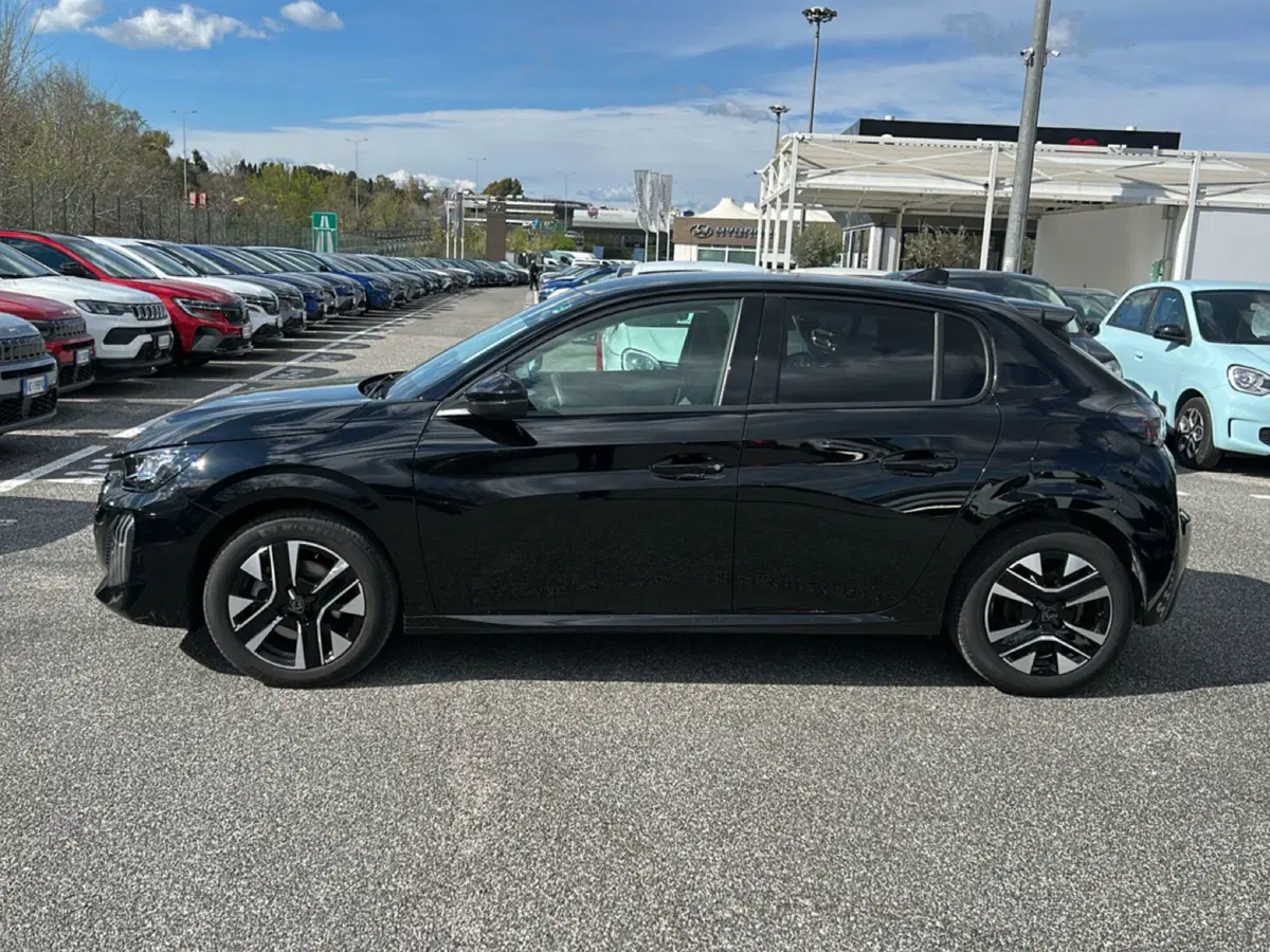 Peugeot 208 usata a Latina (7)