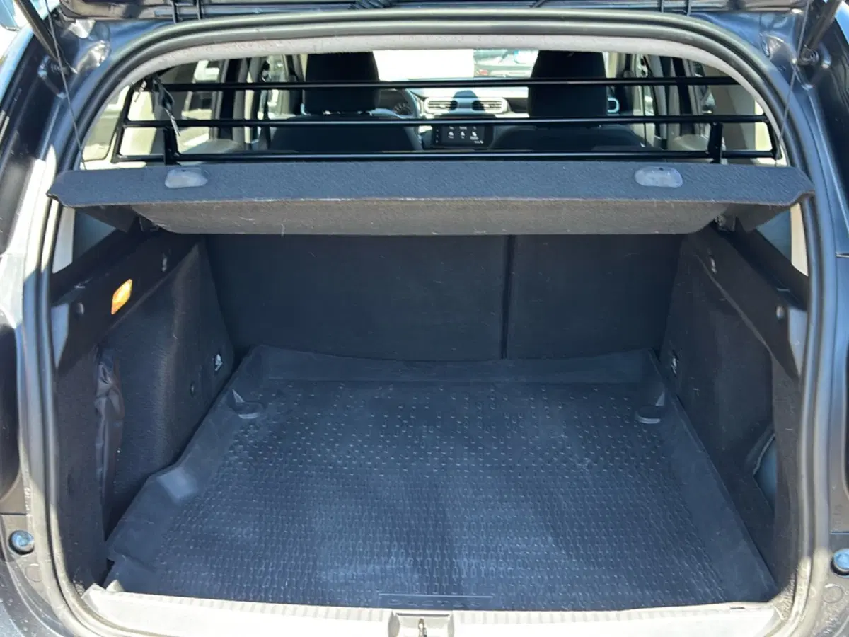 Dacia Duster usata a Latina (11)