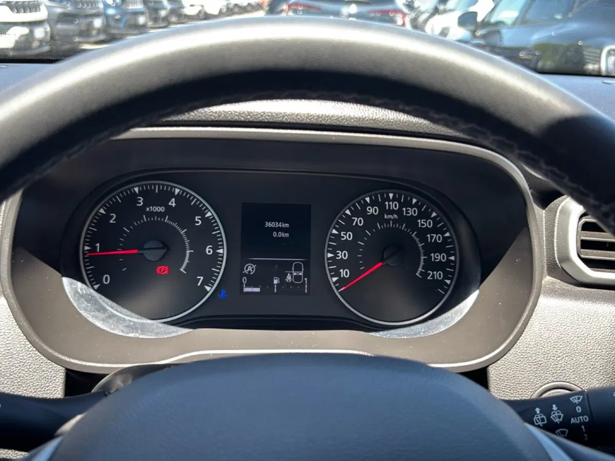 Dacia Duster usata a Latina (15)