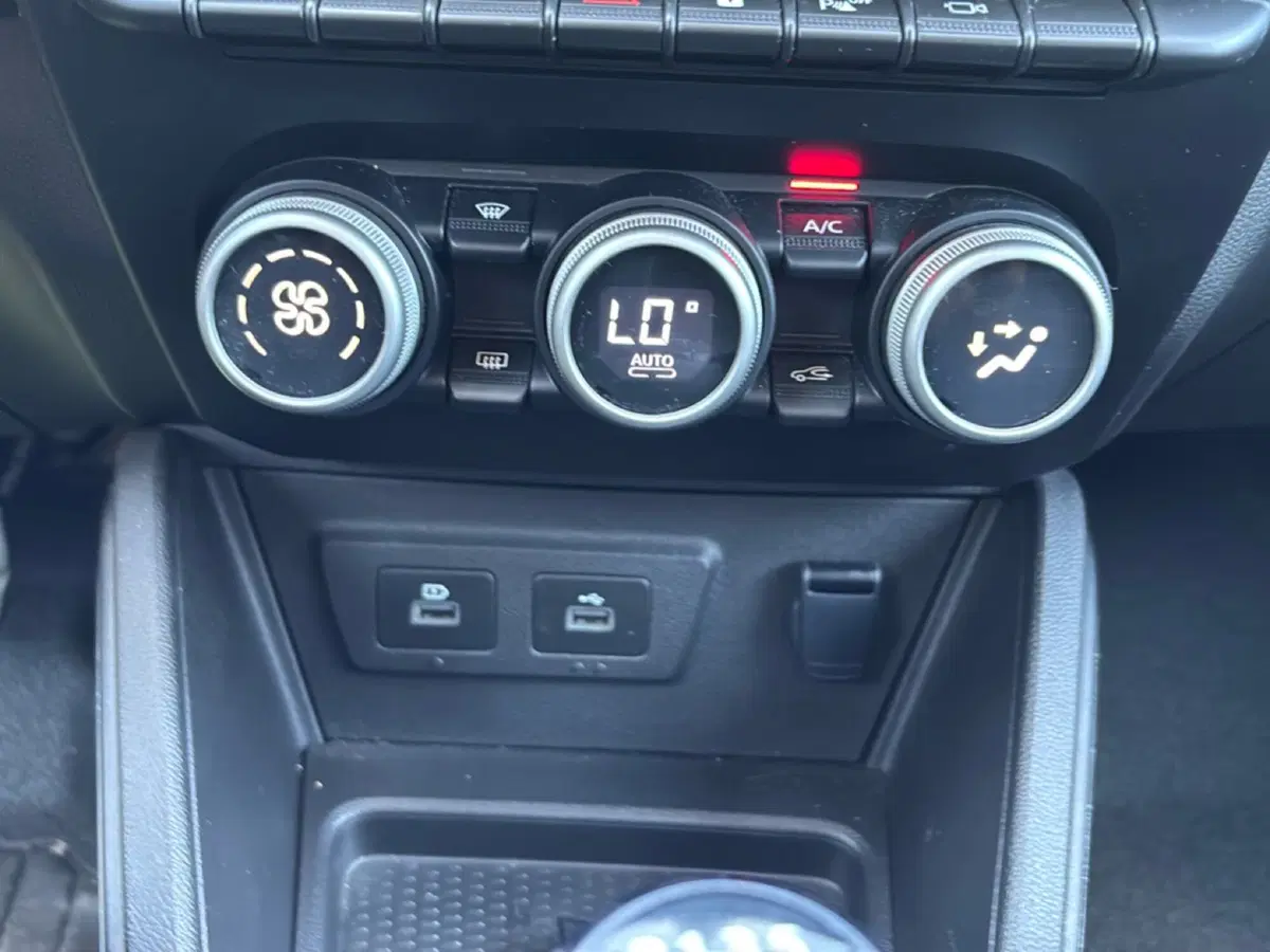 Dacia Duster usata a Latina (18)