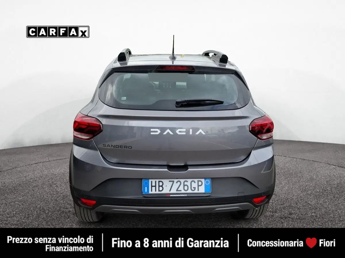 Dacia Sandero usata a Roma (5)