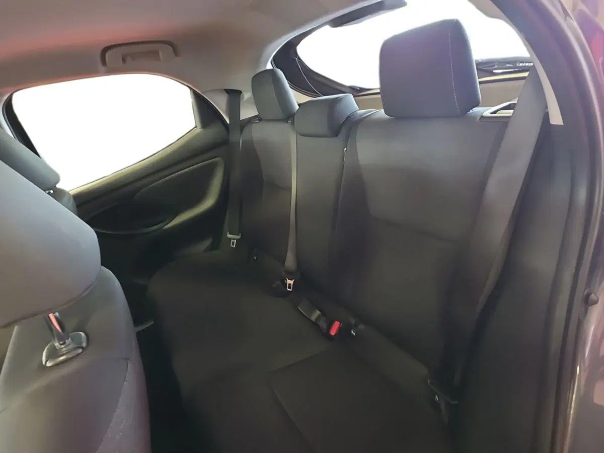 Toyota Yaris usata a Messina (11)