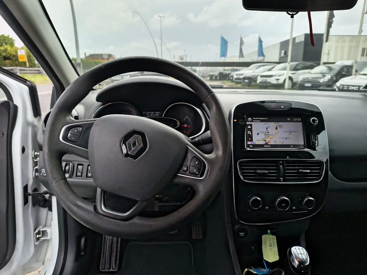 Renault Clio usata a Padova (11)
