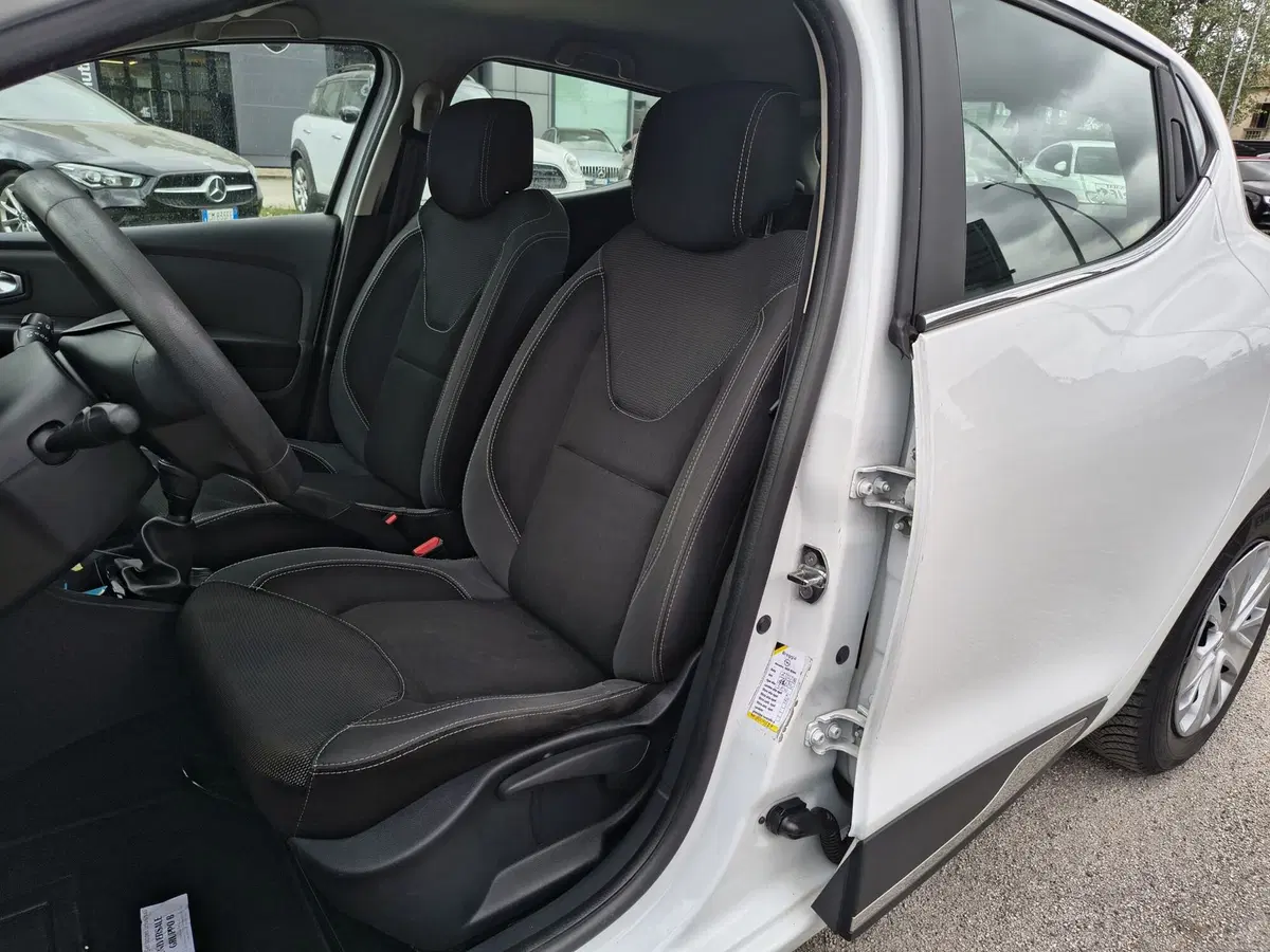 Renault Clio usata a Padova (14)