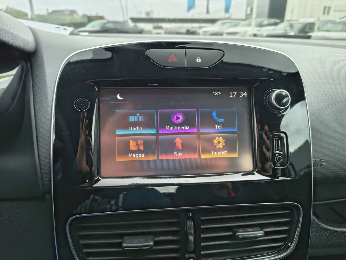 Renault Clio usata a Padova (15)