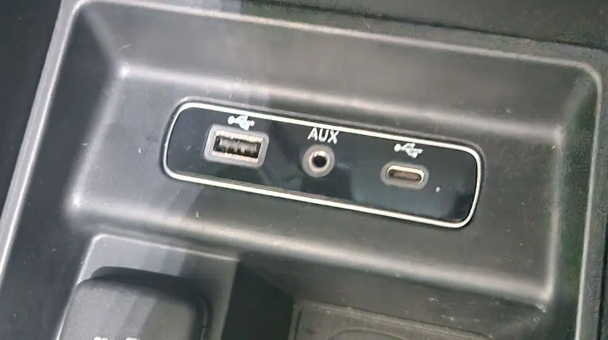 Alfa Romeo Giulia usata a Terni (13)