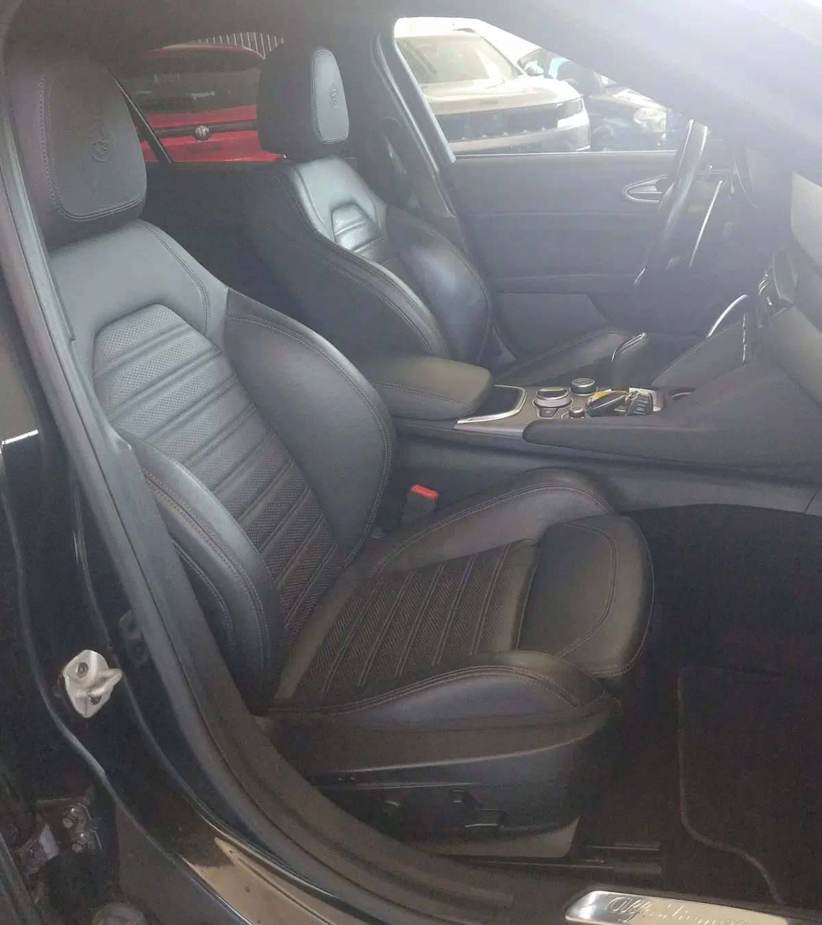 Alfa Romeo Giulia usata a Terni (8)