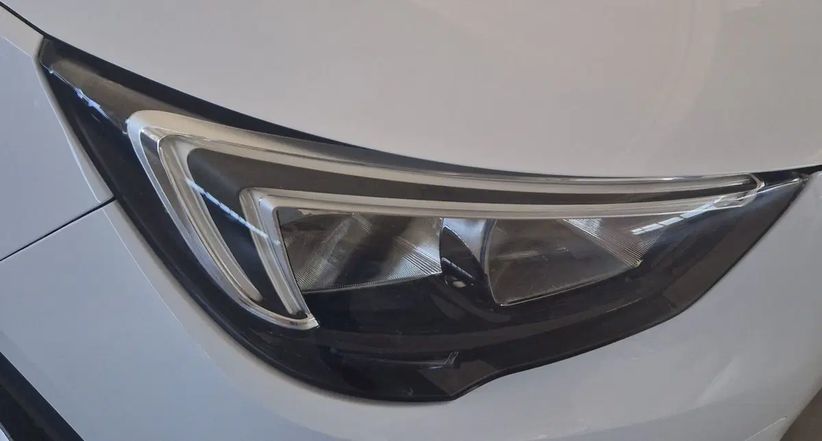 Opel Crossland X usata a Terni (19)