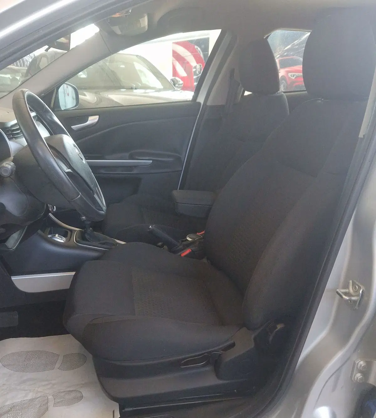 Alfa Romeo Giulietta usata a Terni (7)