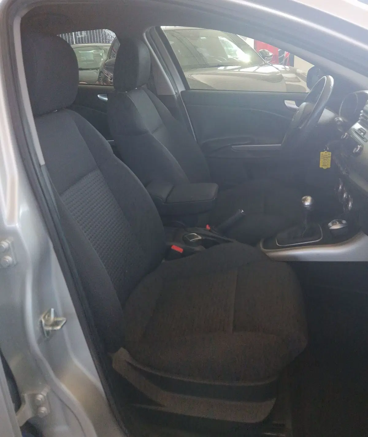 Alfa Romeo Giulietta usata a Terni (8)