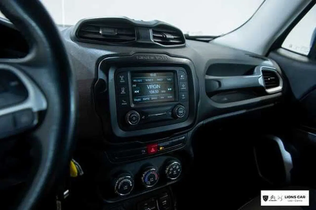 Jeep Renegade usata a Lodi (17)