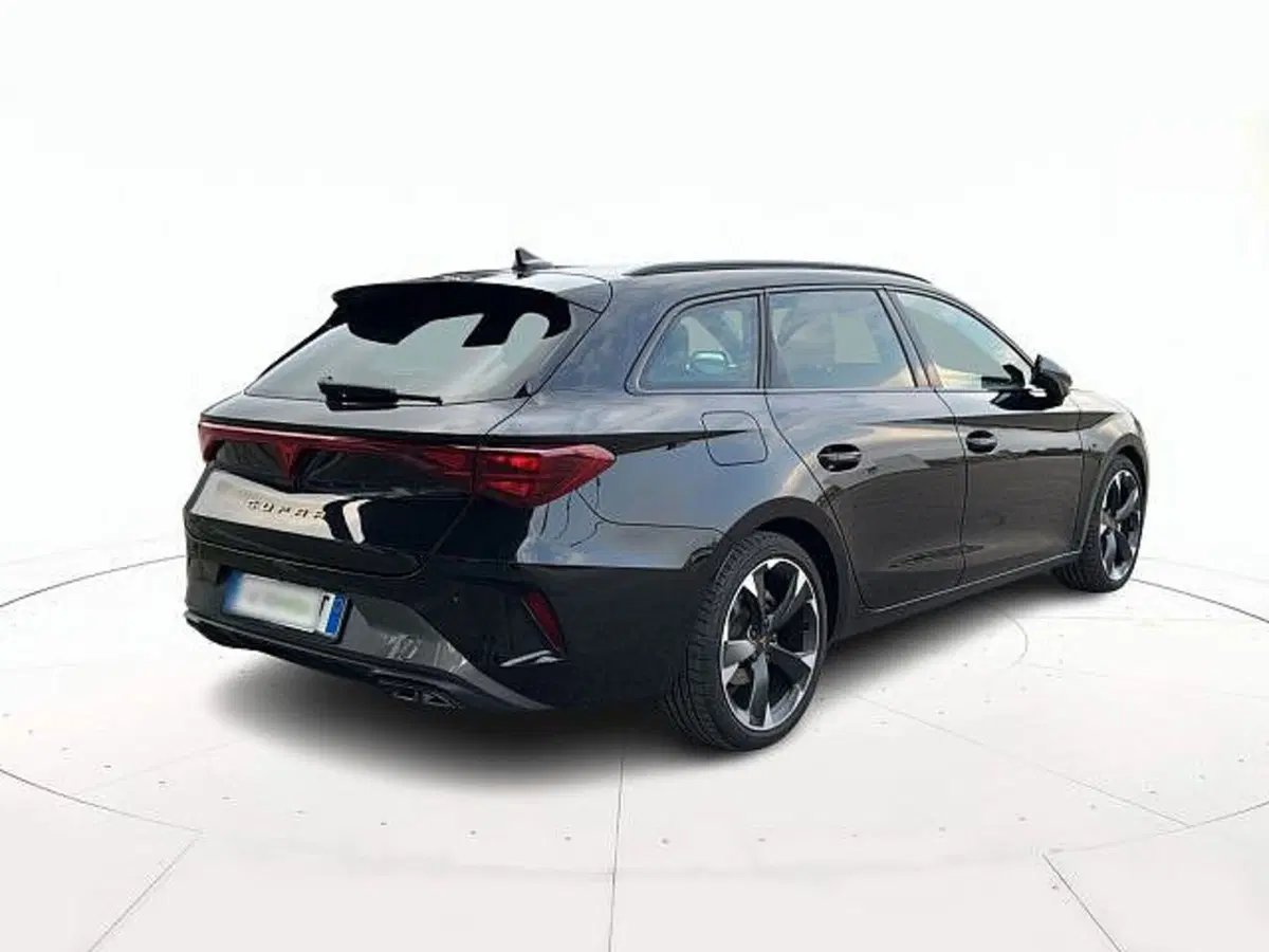 Cupra Leon Station Wagon nuova a Vicenza (3)