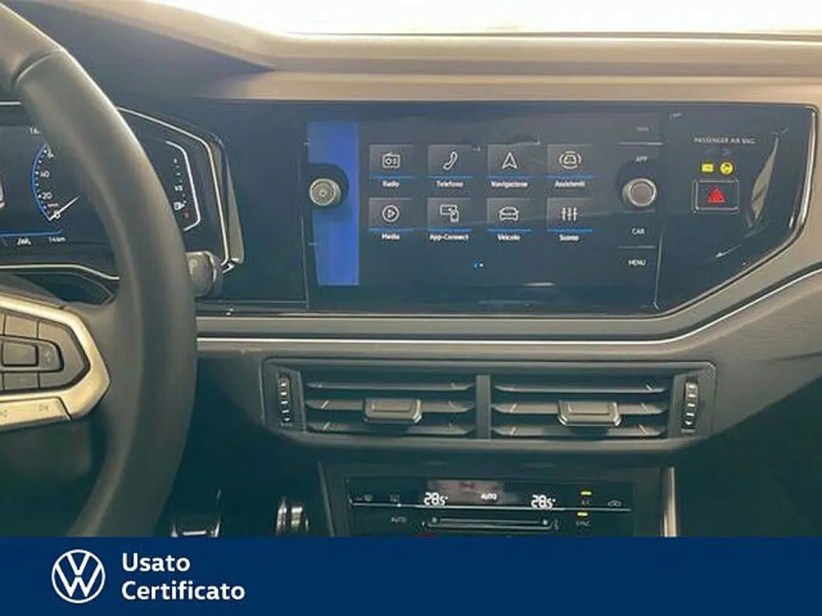 Volkswagen Taigo nuova a Vicenza (10)