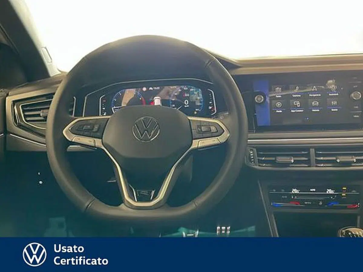 Volkswagen Taigo nuova a Vicenza (9)