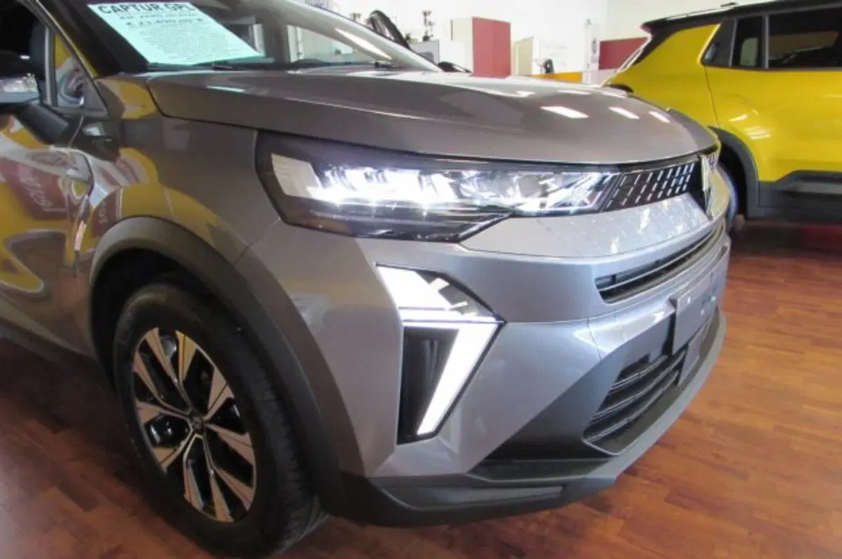 Renault Captur nuova a Milano (19)
