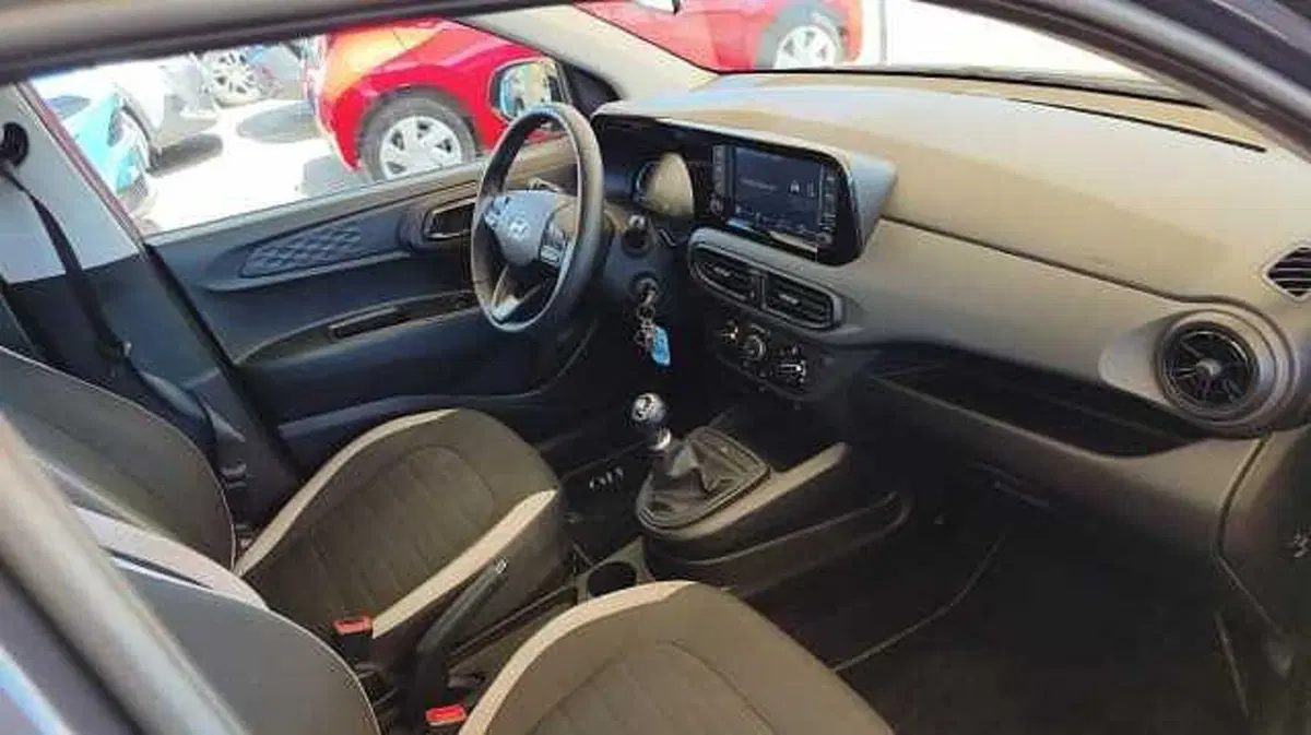 Hyundai i10 usata a Firenze (11)