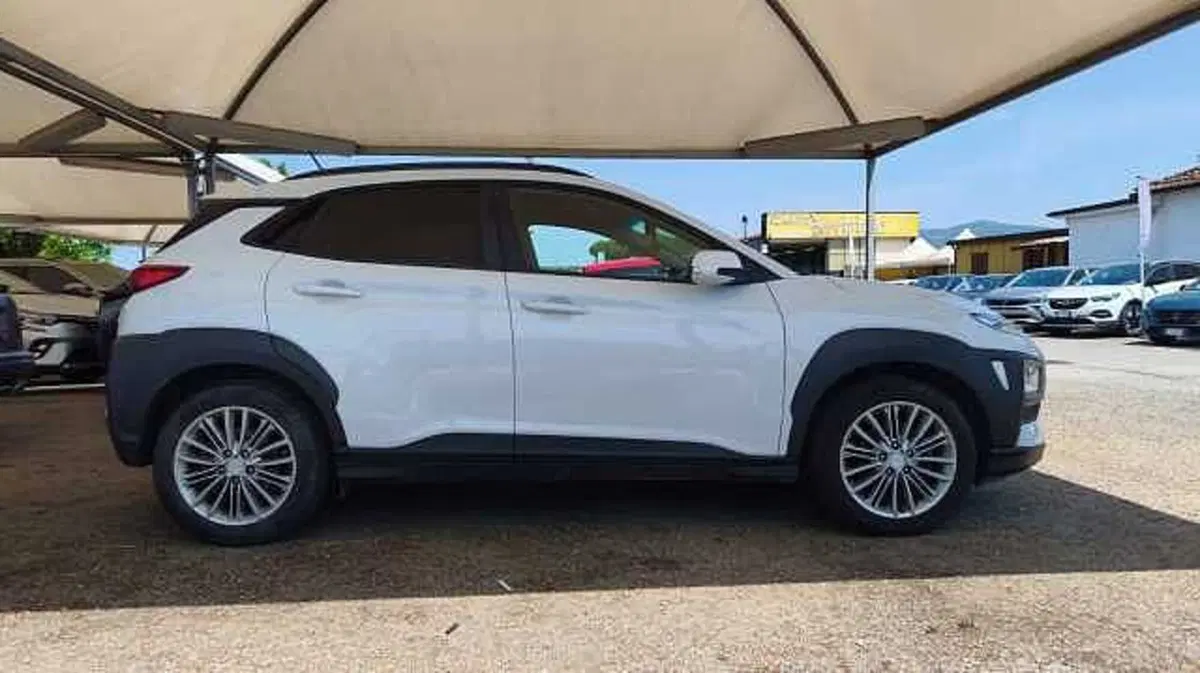 Hyundai Kona usata a Firenze (10)