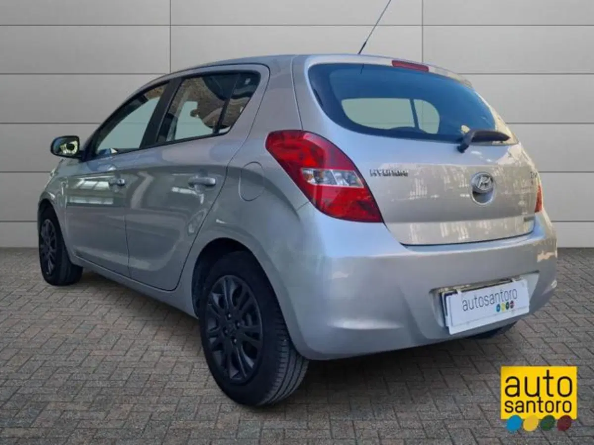 Hyundai i20 usata a Salerno (4)